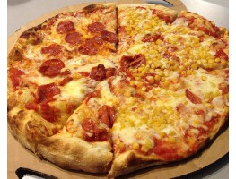 [36] Hungaria pizza
